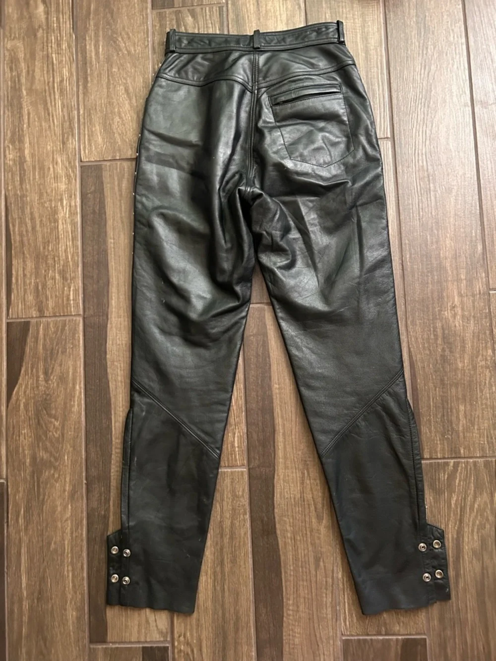 VTG Harley Davidson Women’s Studded Leather Pants in Black Sz 8